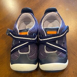 Stride Rite Navy and Orange infant Sneakers Size 4.5